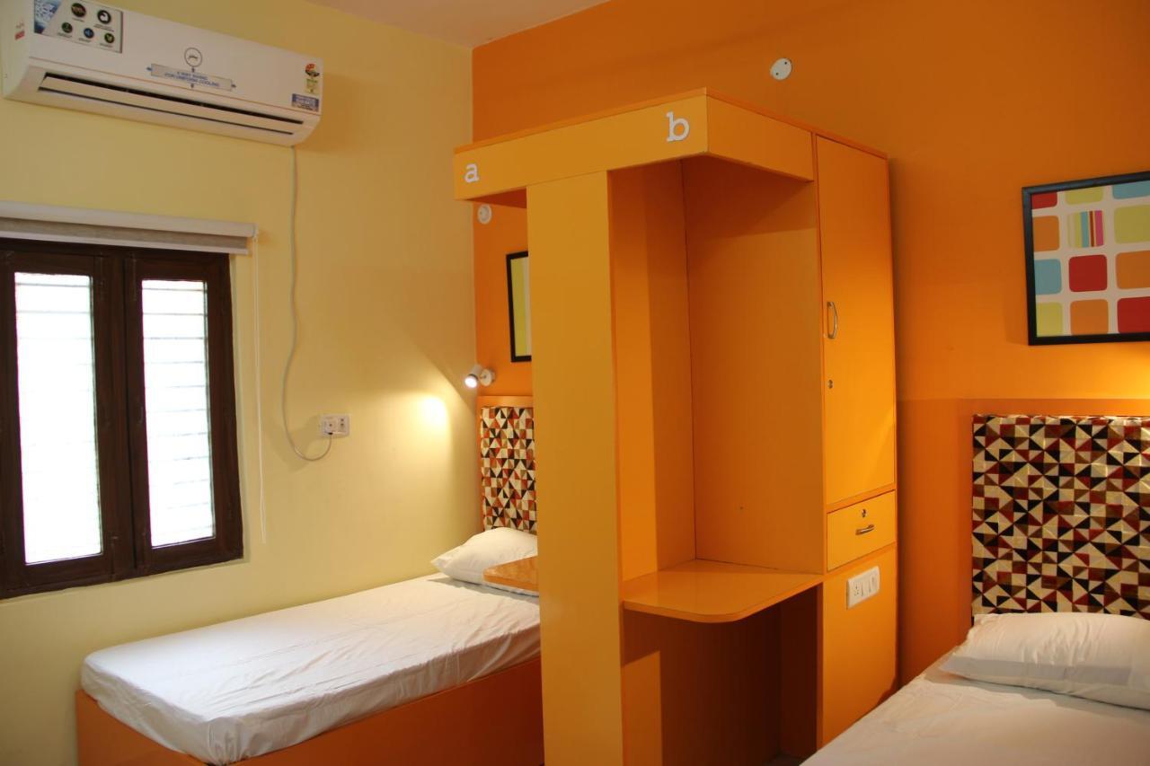 Backpackers Den Hostel Lucknow Buitenkant foto