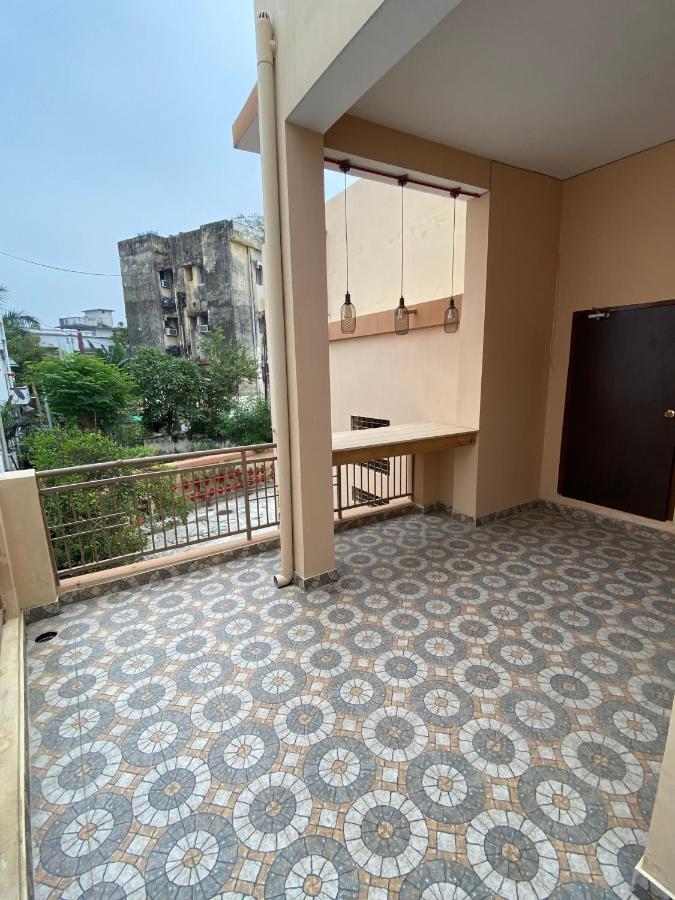 Backpackers Den Hostel Lucknow Buitenkant foto
